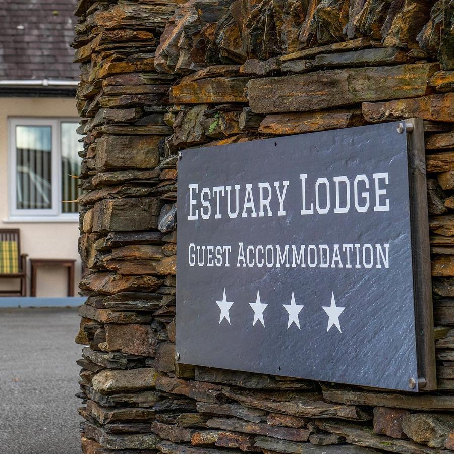 Estuary Lodge Motel B&B Talsarnau Exterior photo