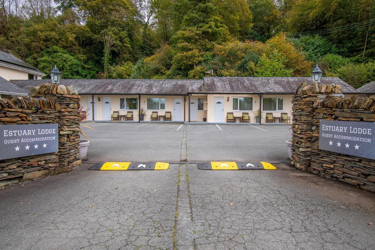Estuary Lodge Motel B&B Talsarnau Exterior photo